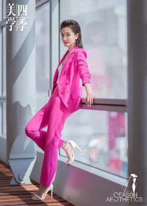 四季美学夏季型服装搭配