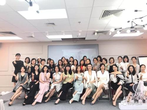 形象它本身就是个迷人的事业——形象管理师颜薇 形象它本身就是个迷人的事业——形象管理师颜薇