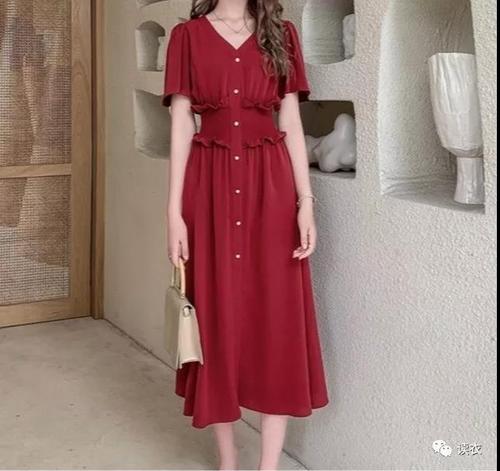 14亿分之一的护旗手前来报到,爱国色系点亮那一抹红! 14亿分之一的护旗手前来报到,爱国色系点亮那一抹红!